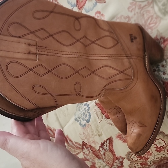 Vintage Frye boots - Picture 6 of 13